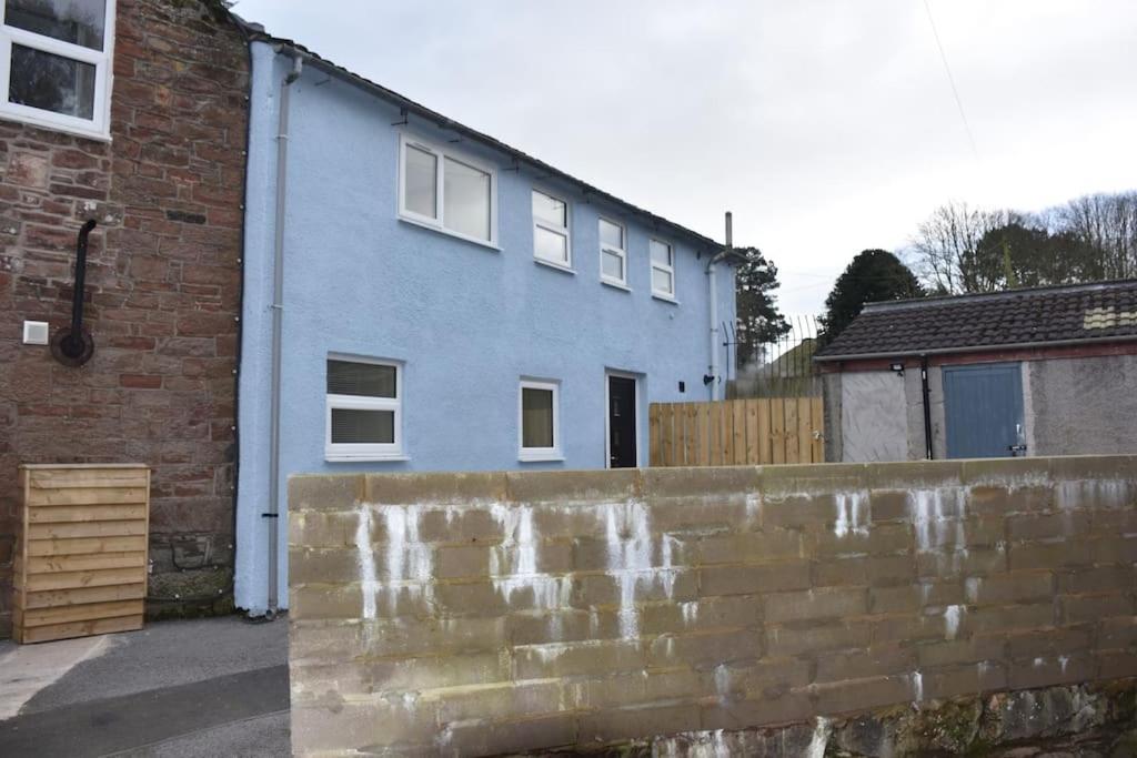 The Blue House Holiday Home Egremont  Exterior photo